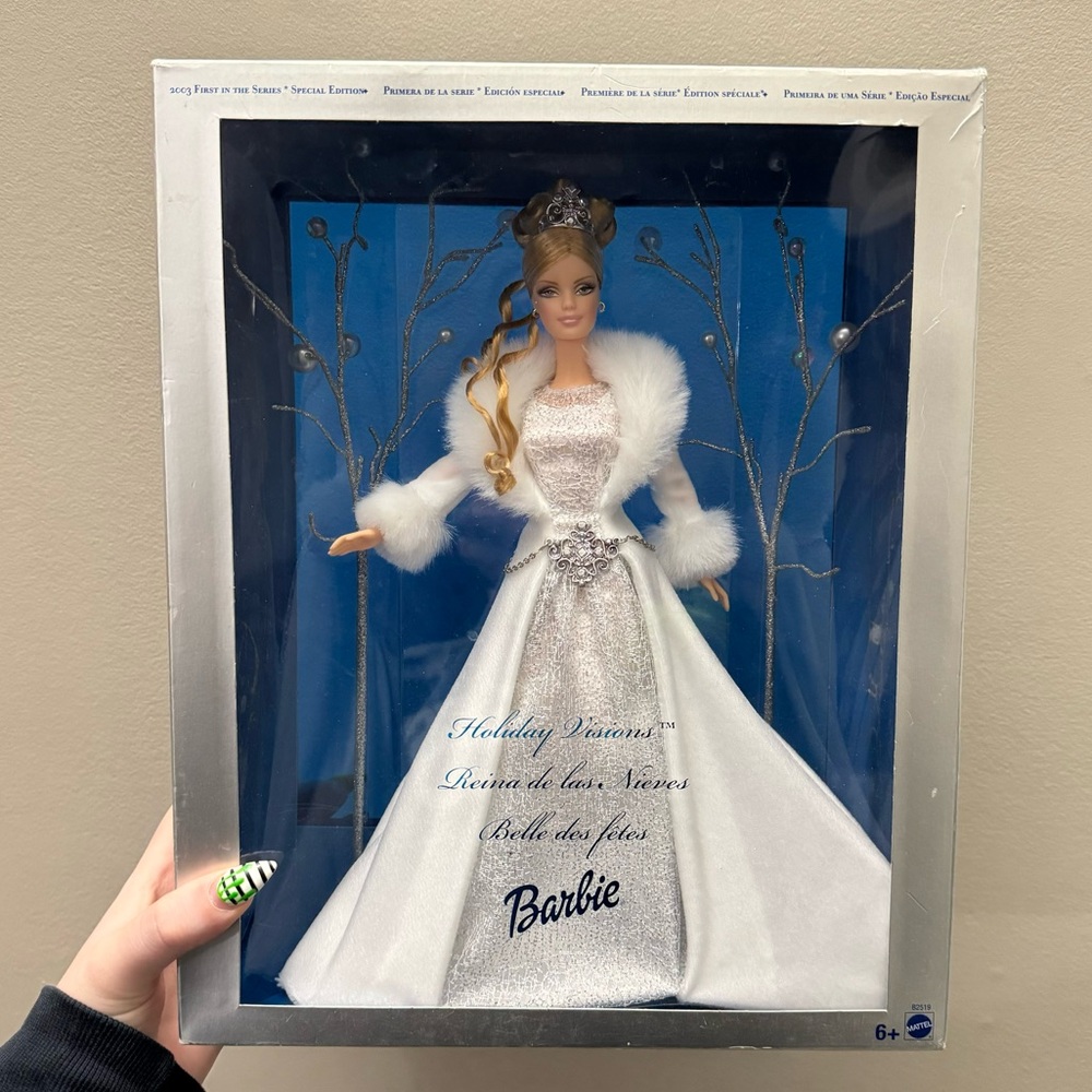 Barbie 2003 vintage holiday visions winter fantasy collector Barbie doll NEW